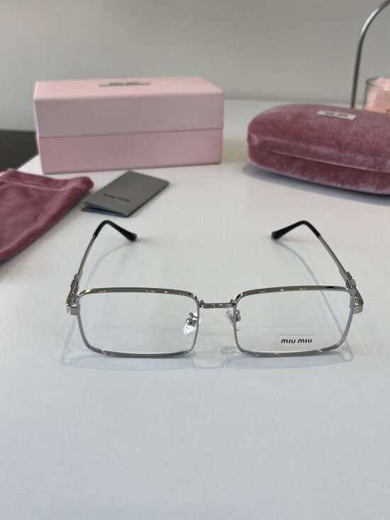 ✅NWT Authentic  MIU MIU Sunglasses main image 5
